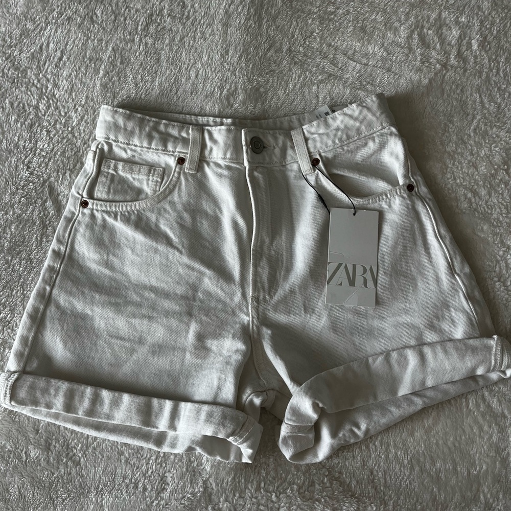 Zara white shorts